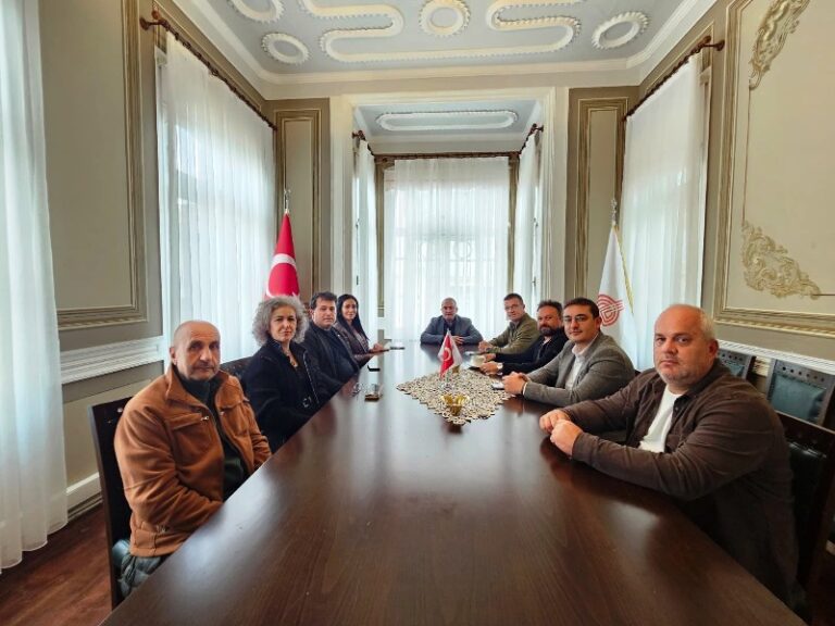 EDİRNE GAZETECİLER DERNEĞİ’NDEN KONAK EDİRNE’YE ZİYARET